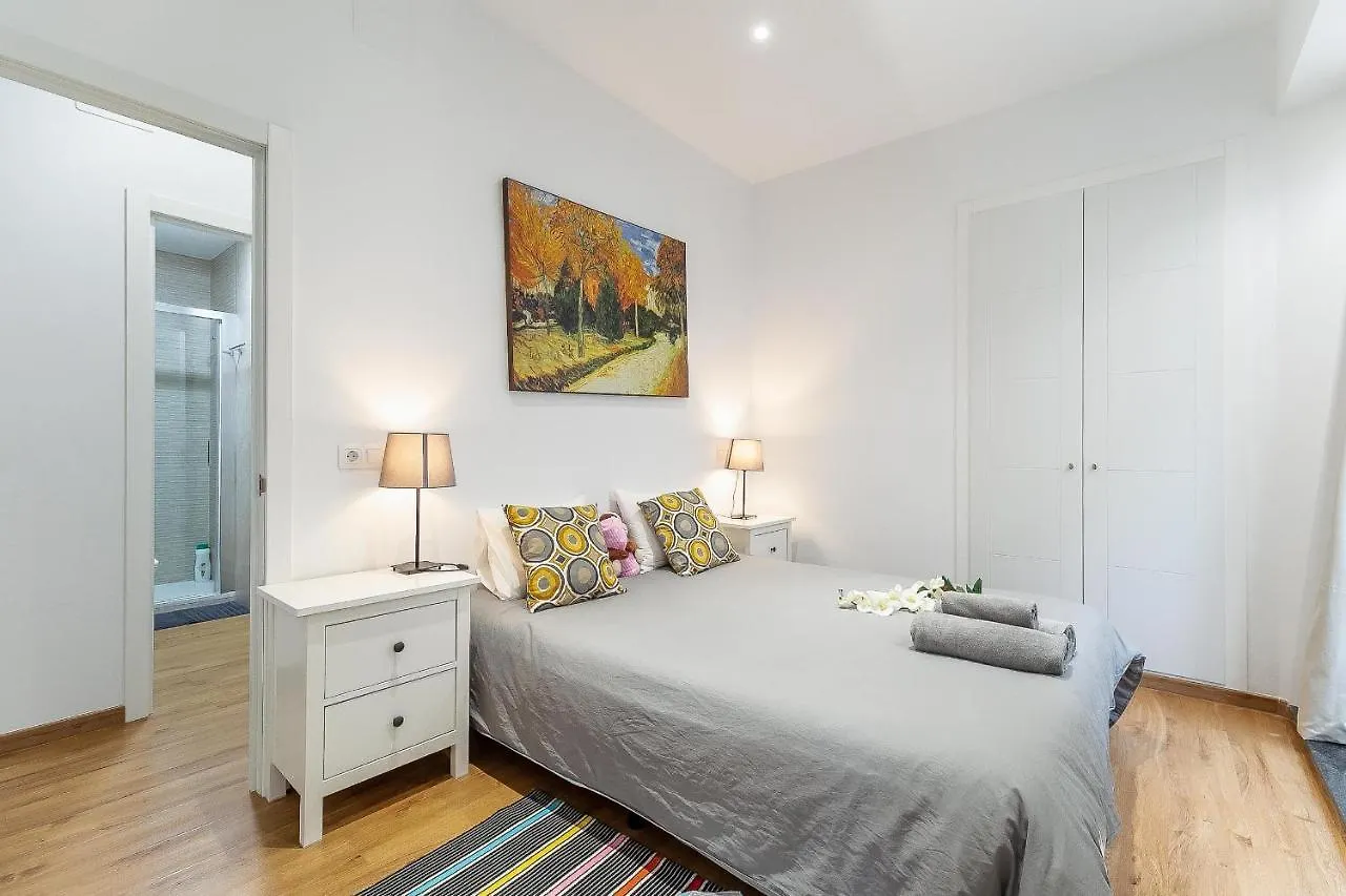 Exclusive Luxury Stay At Plaza Uncibay, Malaga Center 0*,