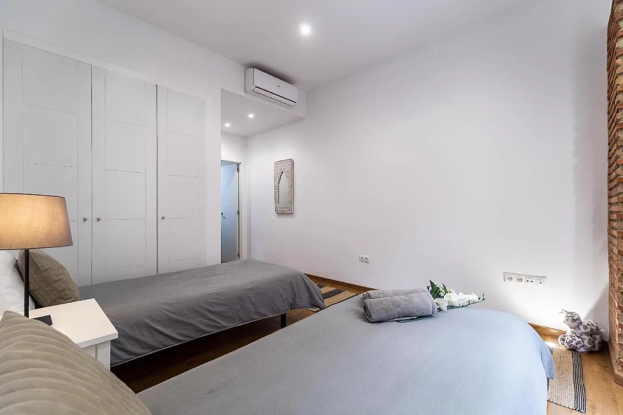 Exclusive Luxury Stay At Plaza Uncibay, Malaga Center Appartement