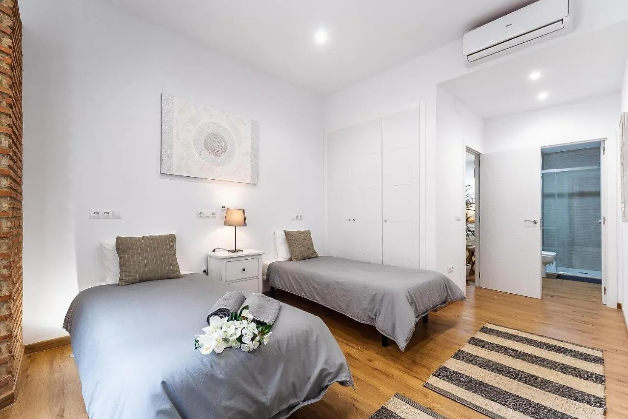 Exclusive Luxury Stay At Plaza Uncibay, Malaga Center Appartement
