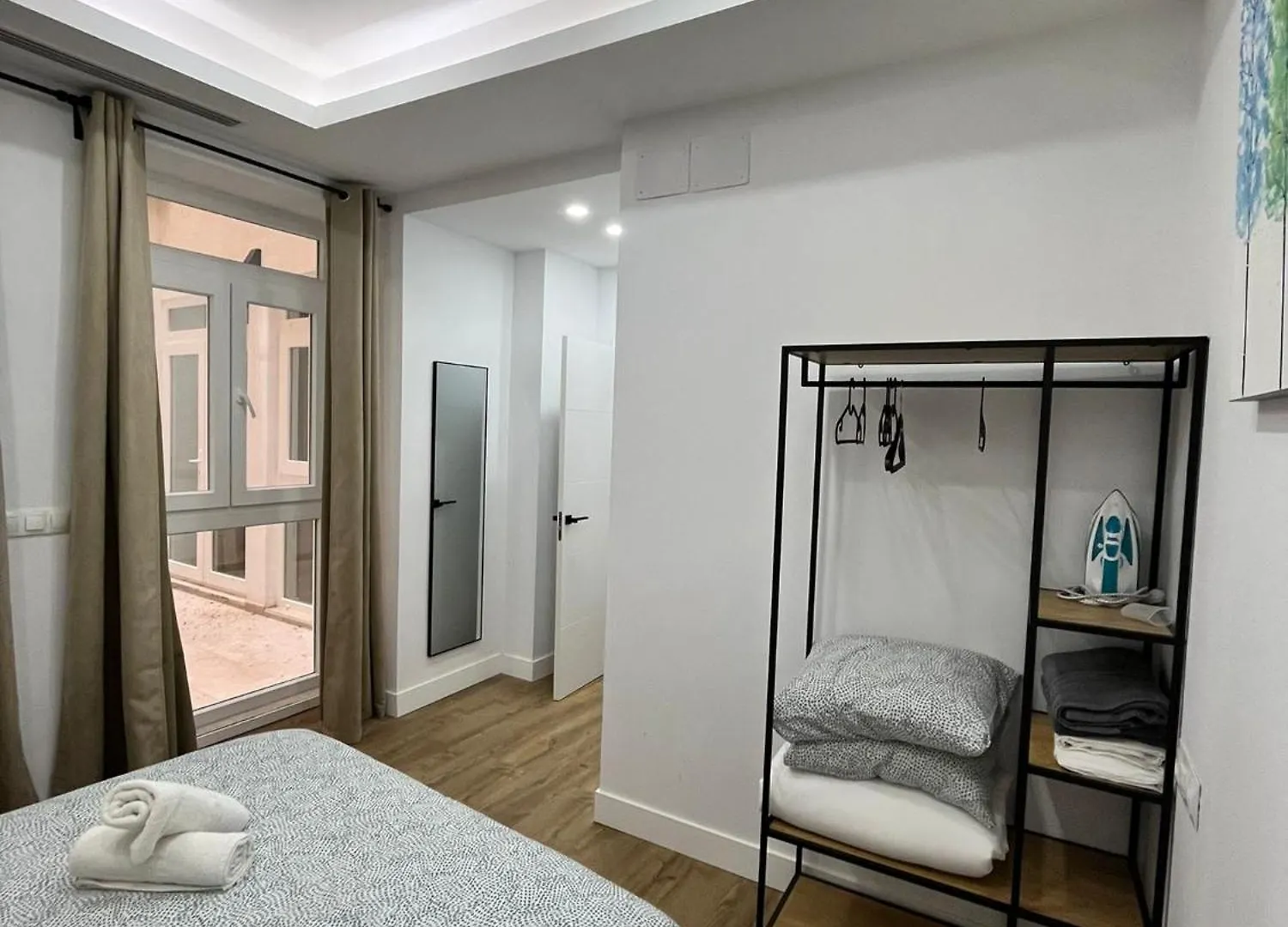 Exclusive Luxury Stay At Plaza Uncibay, Malaga Center