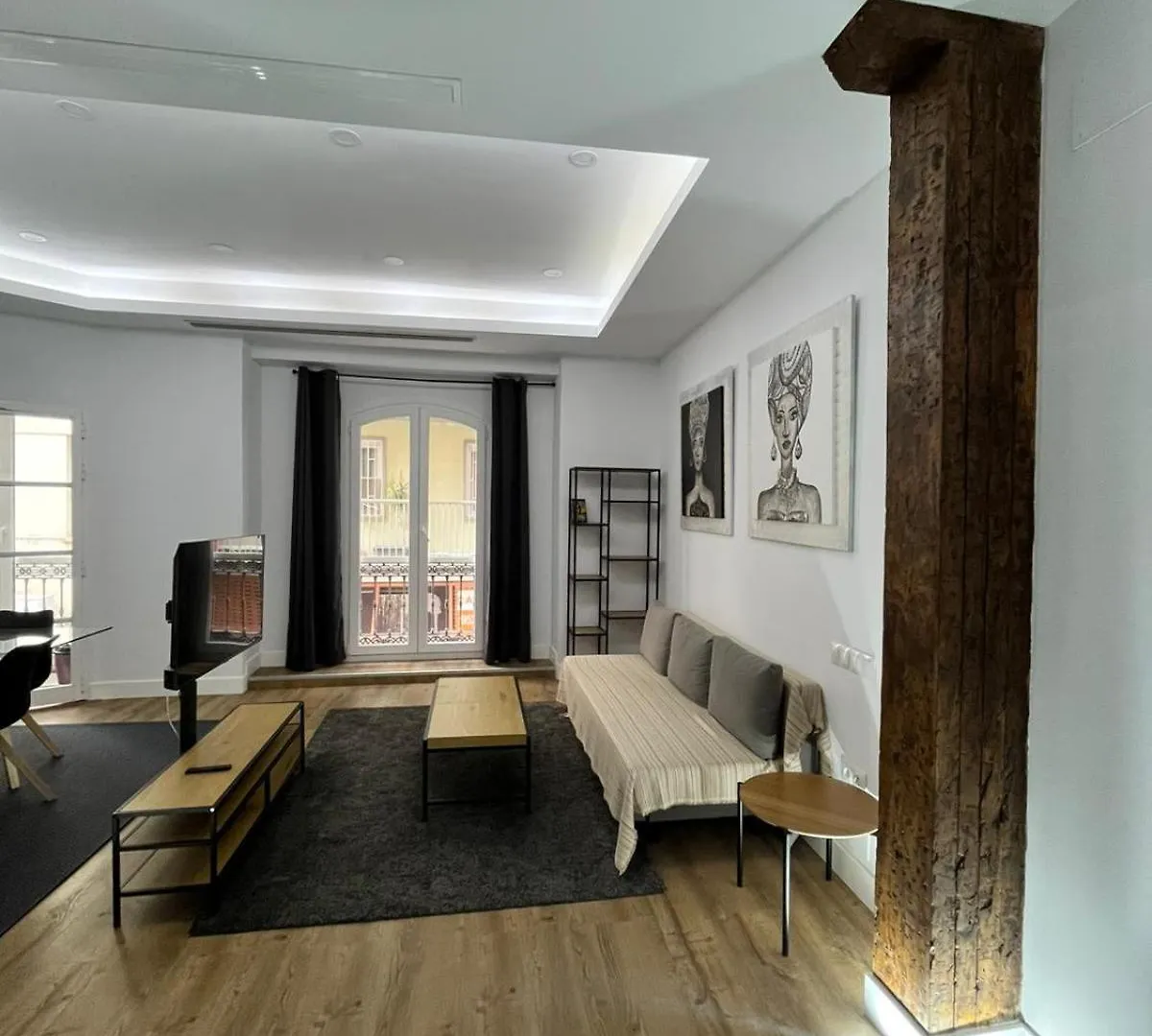 Exclusive Luxury Stay At Plaza Uncibay, Malaga Center Appartement